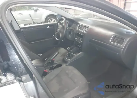 2014 Volkswagen Jetta 2.0L S из США, поврежденный, VIN 3VW1K7AJ2EM431861